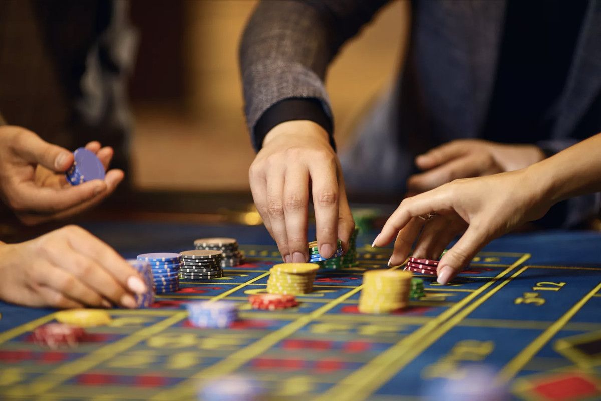 Saratoga Casino Hotel کیسینو میں لاٹری گیمز میں حصہ لیں۔