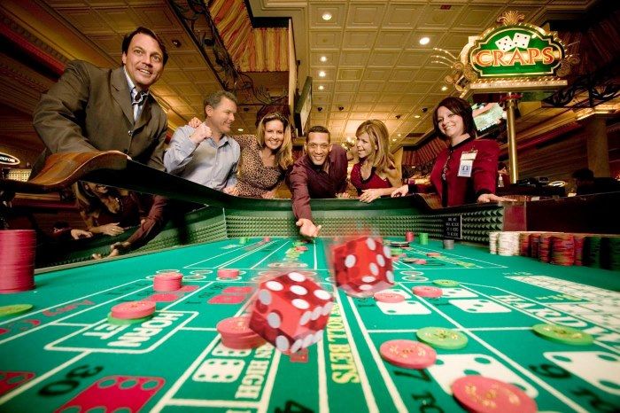 Saratoga Casino Hotel پاکستان میں میگا ویز کیسینو گیمز